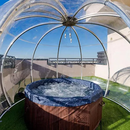 Apartment Downtown W Jacuzzi&terrace Parkview V4