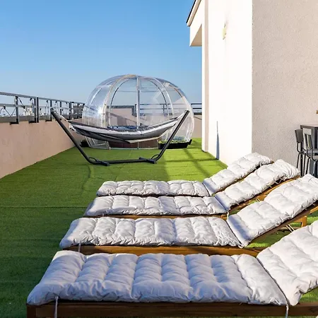 Downtown W Jacuzzi&terrace Parkview V4 Apartment