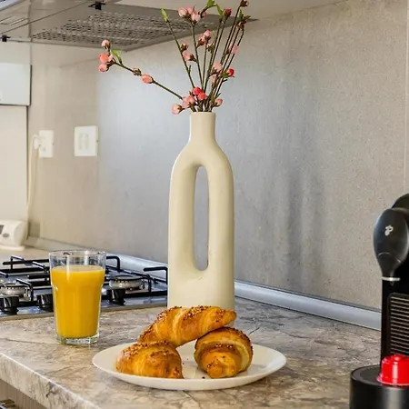 Apartment Downtown W Jacuzzi&terrace Parkview V4 *