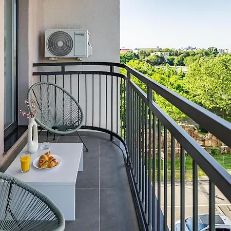 Downtown W Jacuzzi&terrace Parkview V4 Apartment *